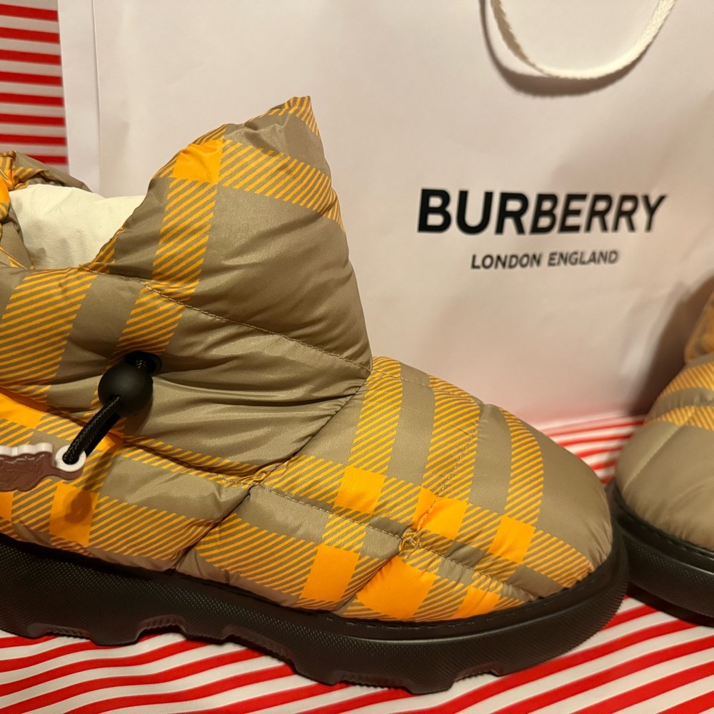 Burberry Yellow and Brown Boots with Quilted Design